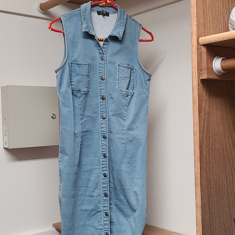 Denim dress